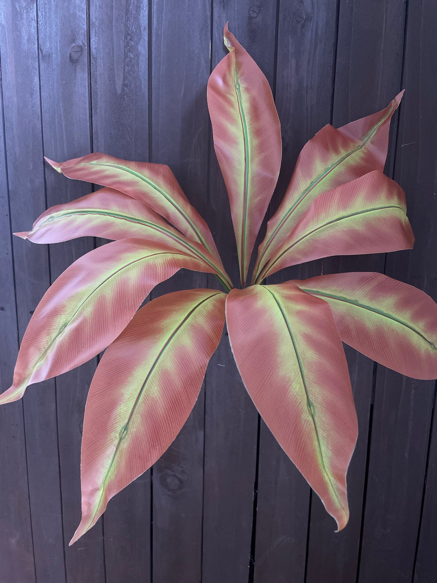 GIANT PLANTER LEAF RUST ORANGE MIX