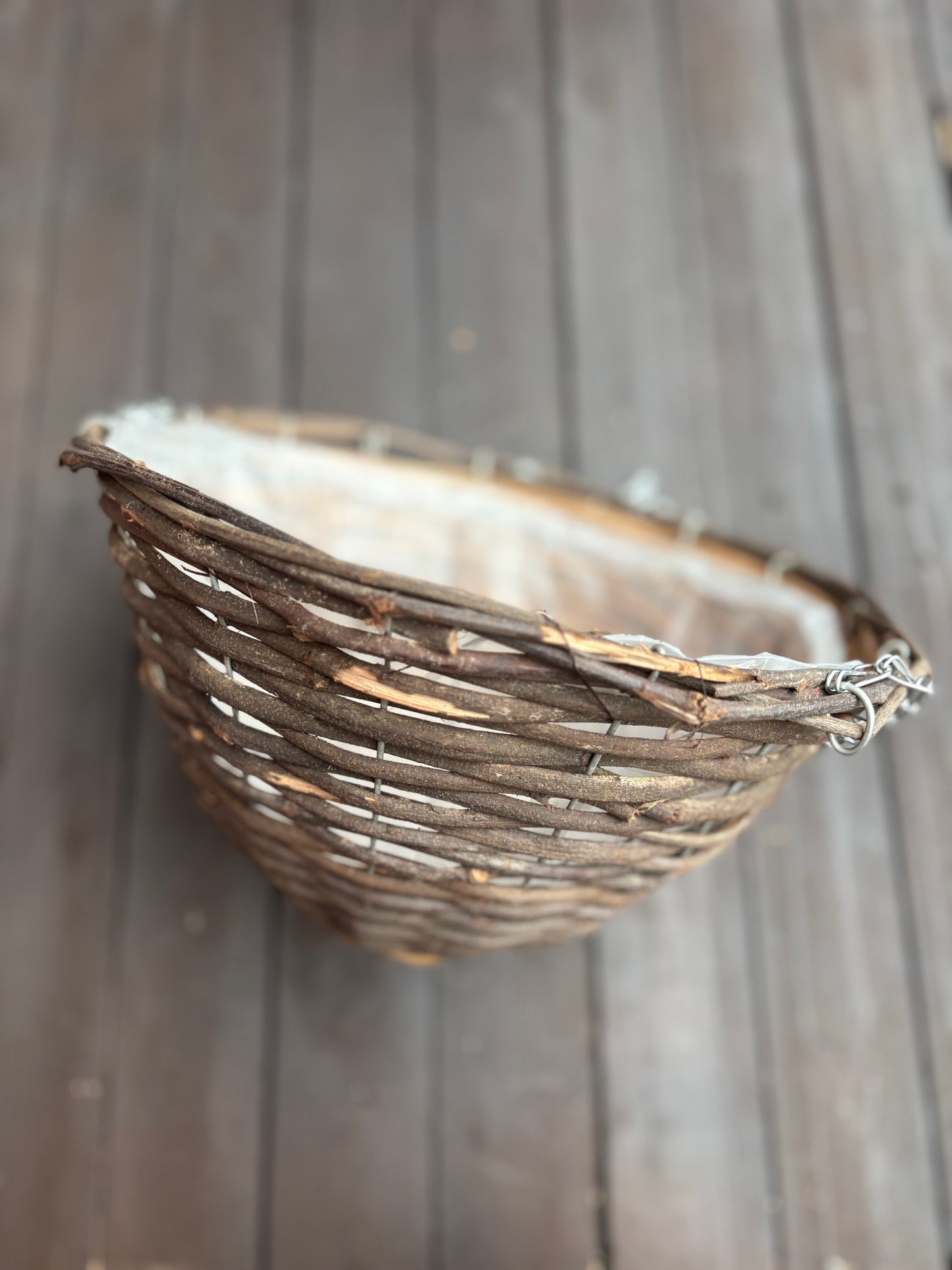 12" RATTAN ROUND HANGING BASKET