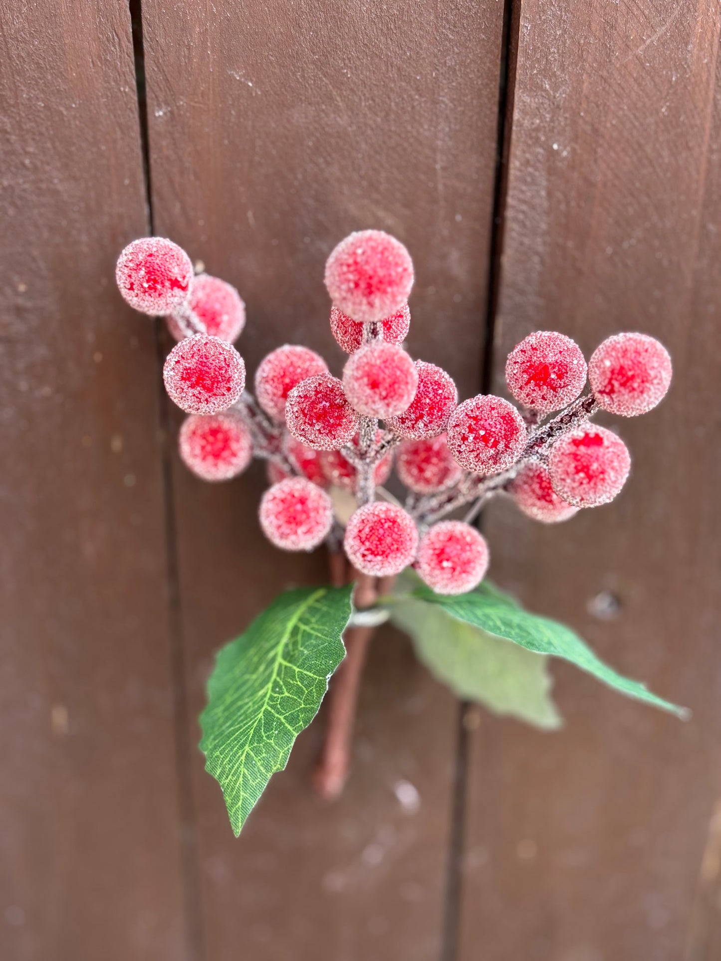 15CM RED CRYSTALLISED BERRY PICK