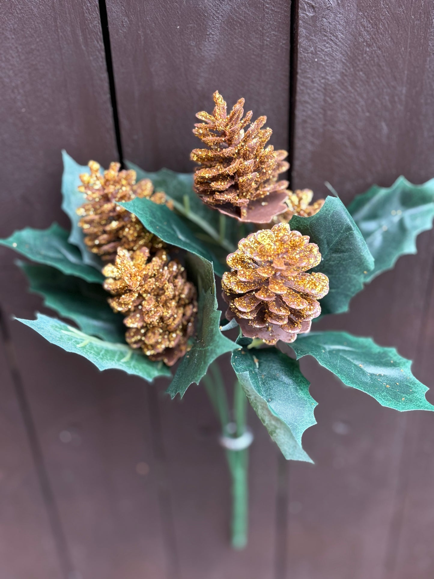 GOLD GLITTER PINE CONE HOLLY BUNCH