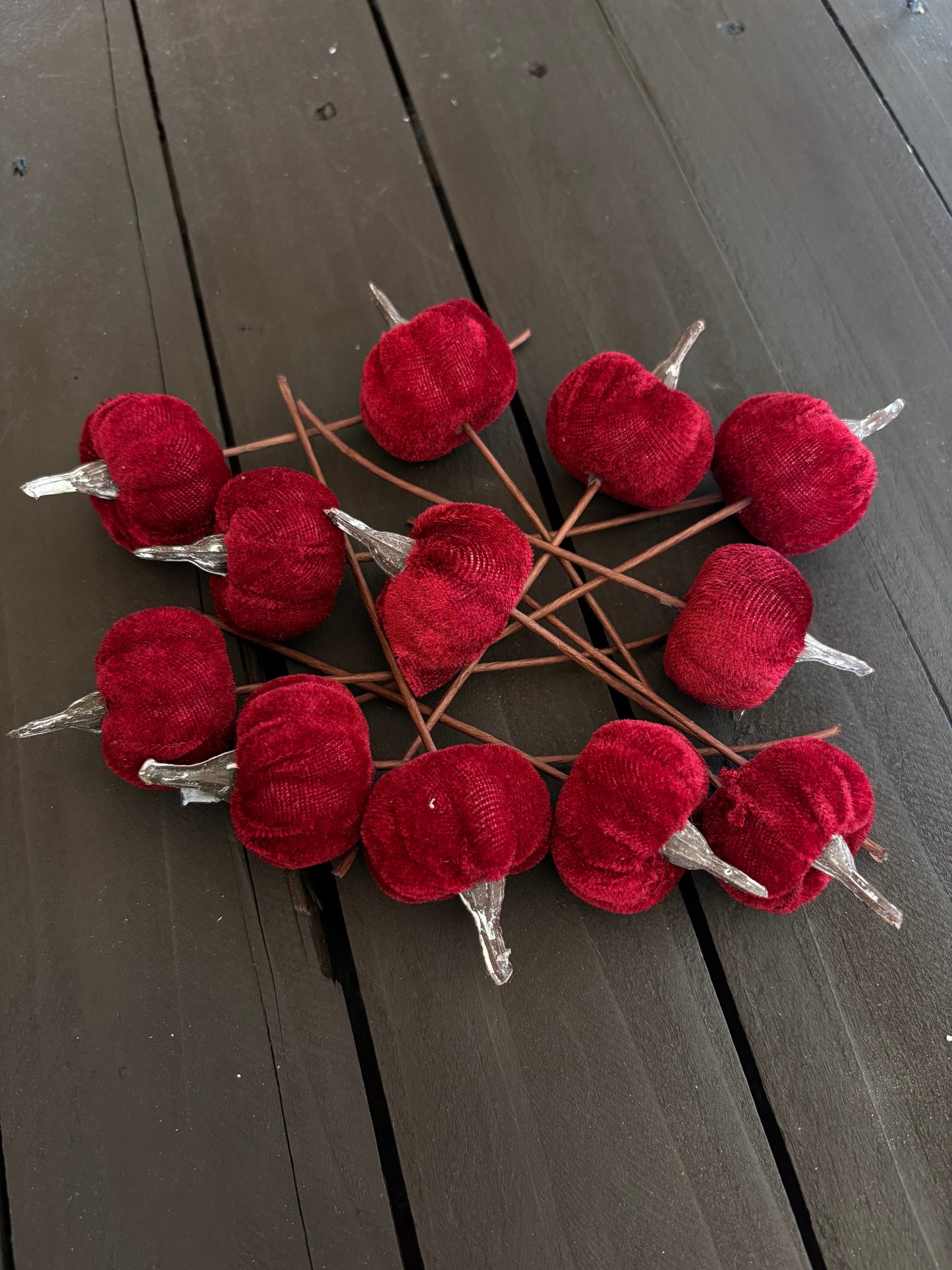 PACK 12 14cm PUMPKIN PICK BURGUNDY