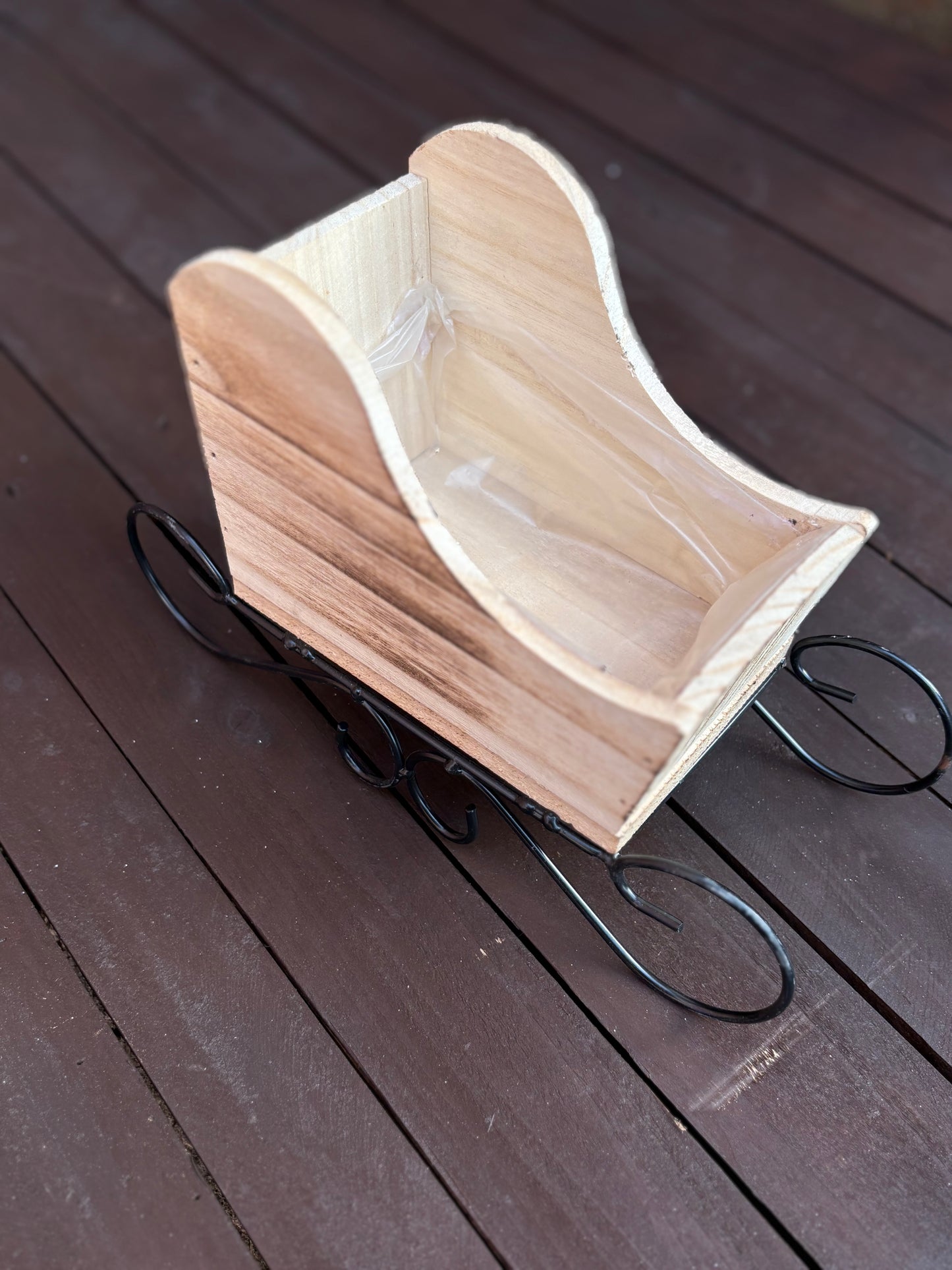 26cm WOODEN SLEIGH PLANTER
