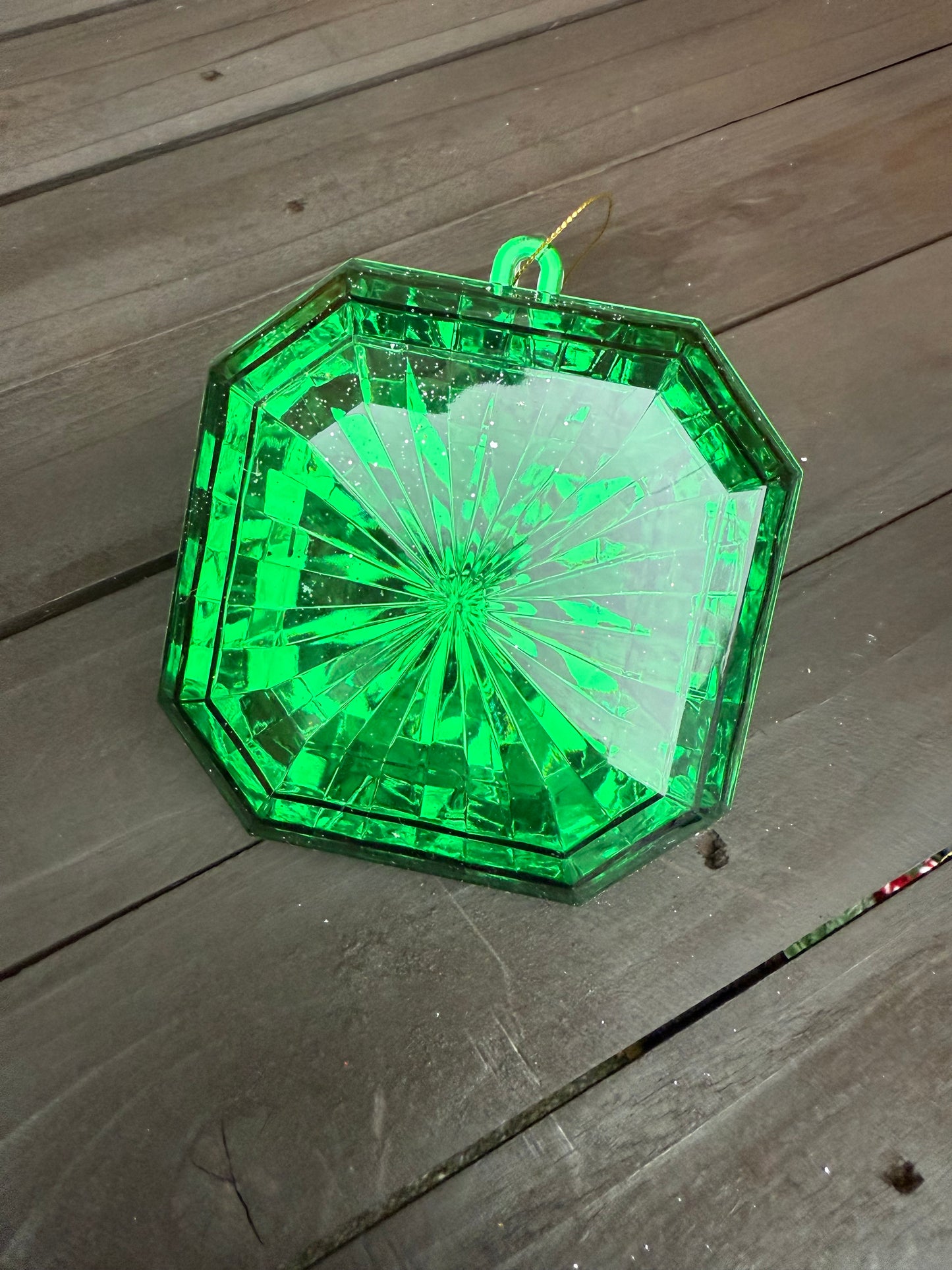 SQUARE JEWEL 4.5" X 4.75" X 2" DARK GREEN