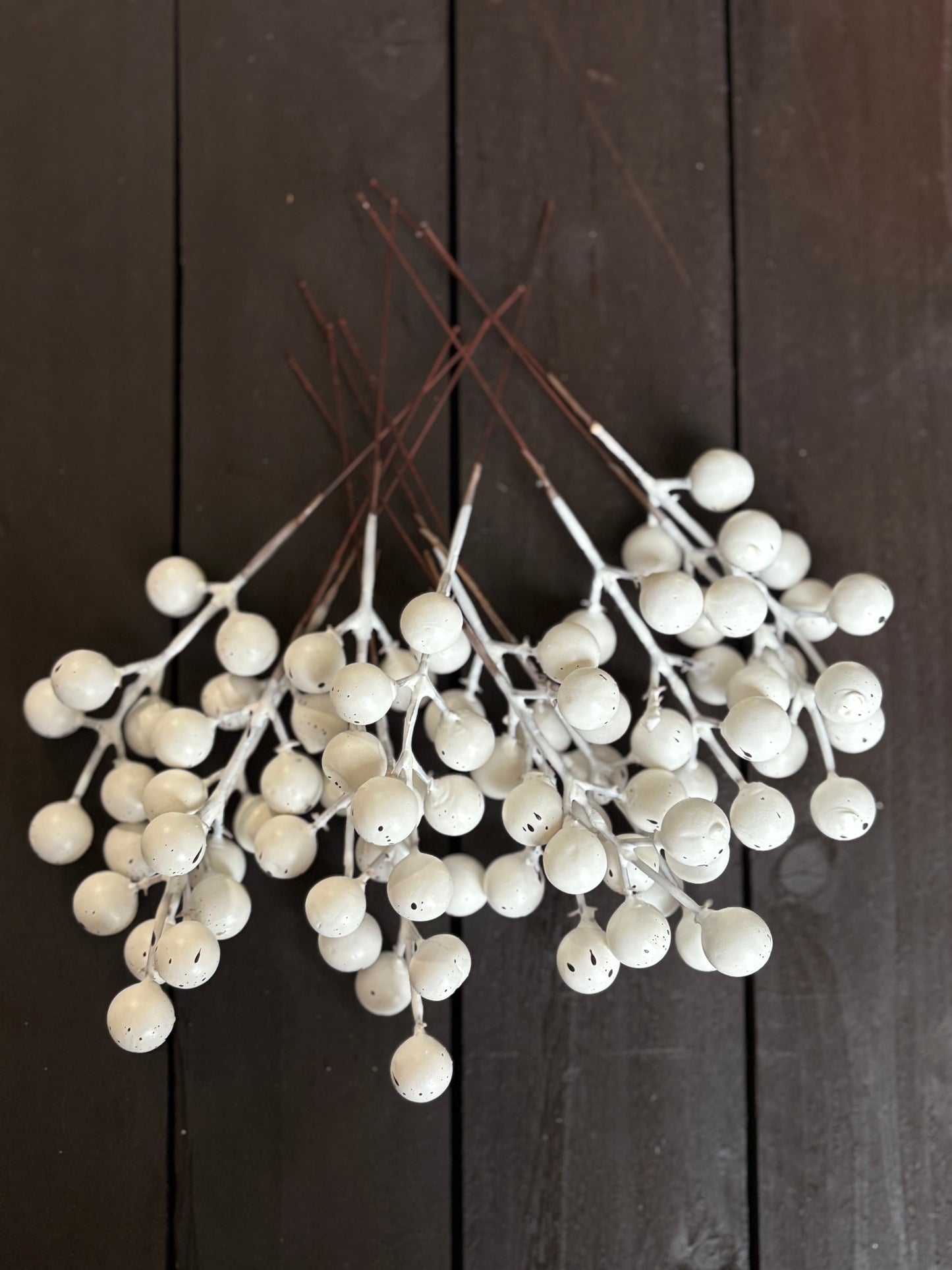 PACK 12 PASTEL MINI EGG PICKS WHITE