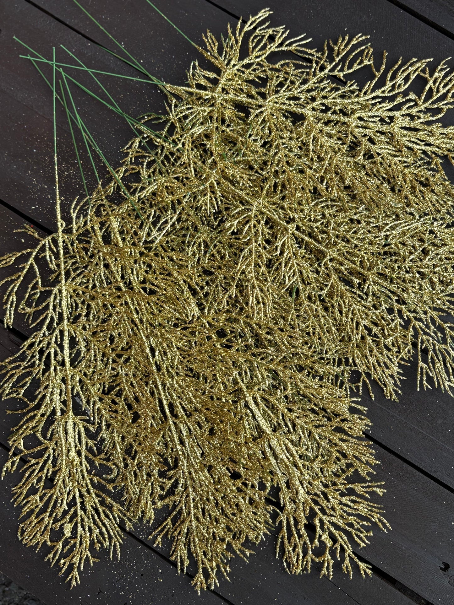 36cm GLITTERED LEAF SPRAY GOLD x 12pcs
