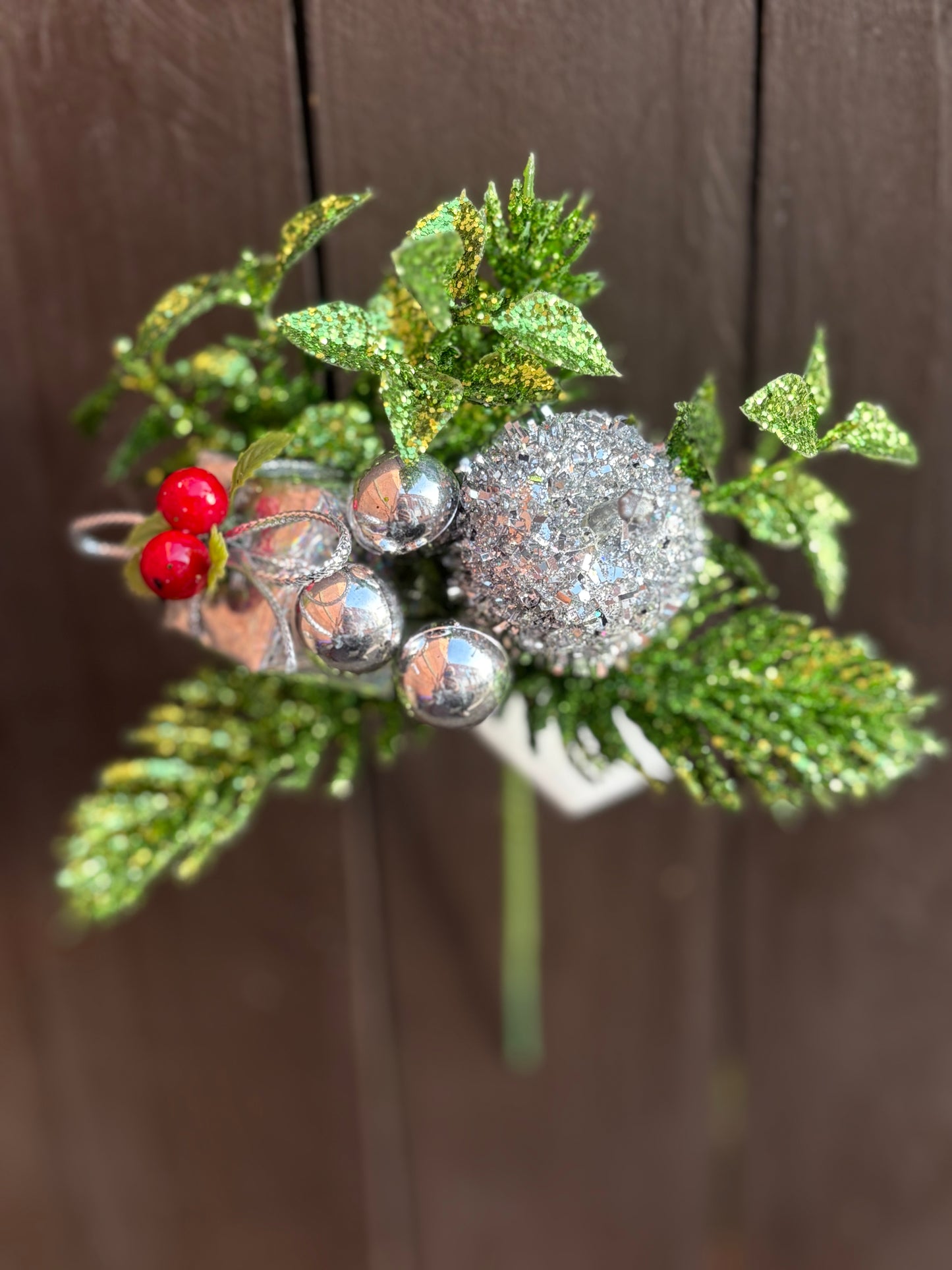 GLITTER APPLE PARCEL & BERRY PICK SILVER