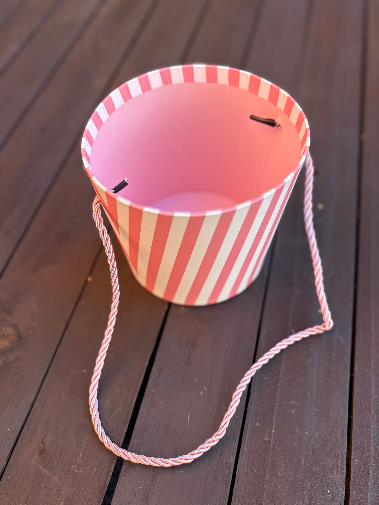 14cm ROUND FLORAL POT - STRIPED PINK/WHITE