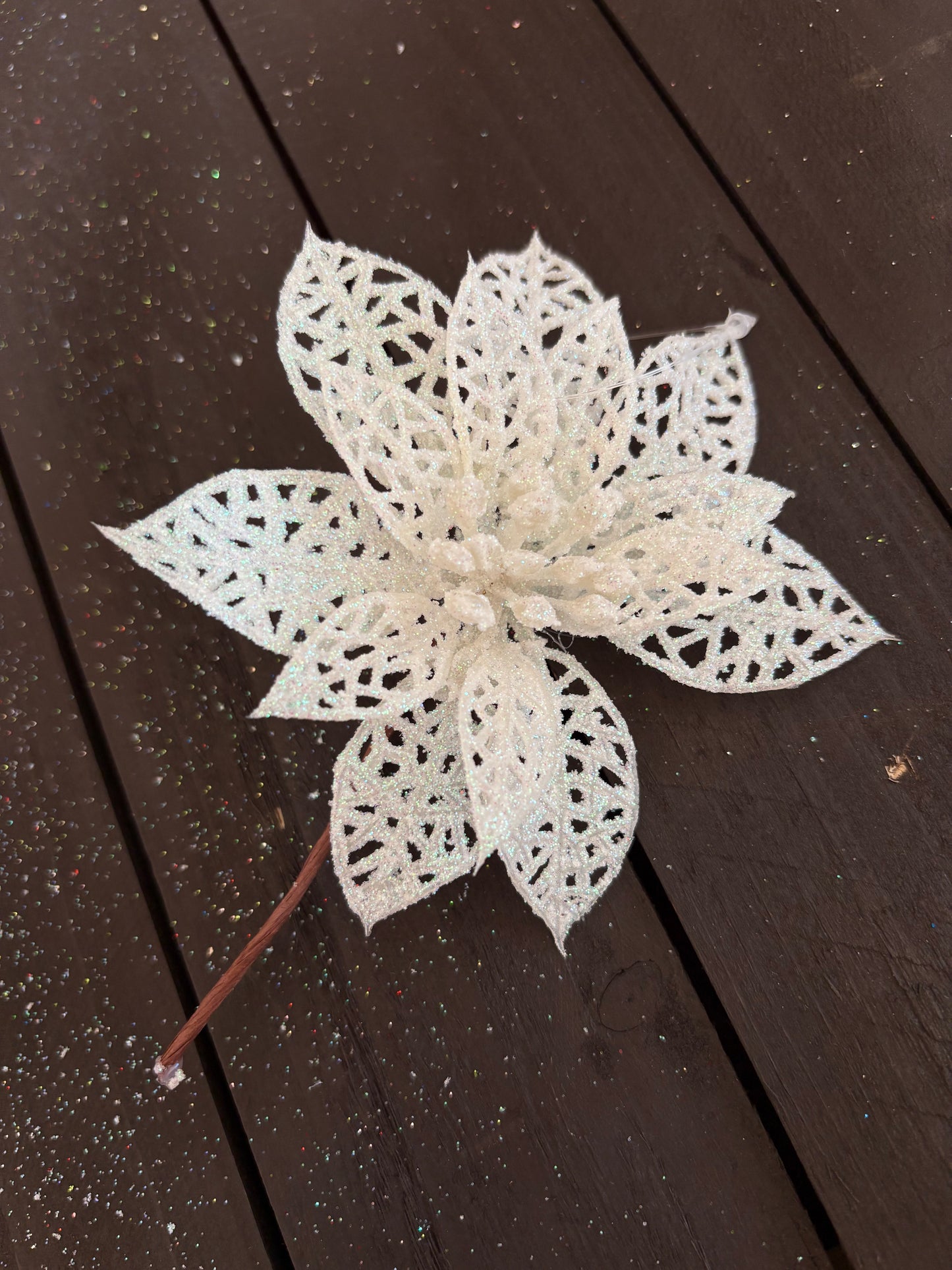 BAG 12cm FILIGREE POINSETTIA x 12pcs WHITE