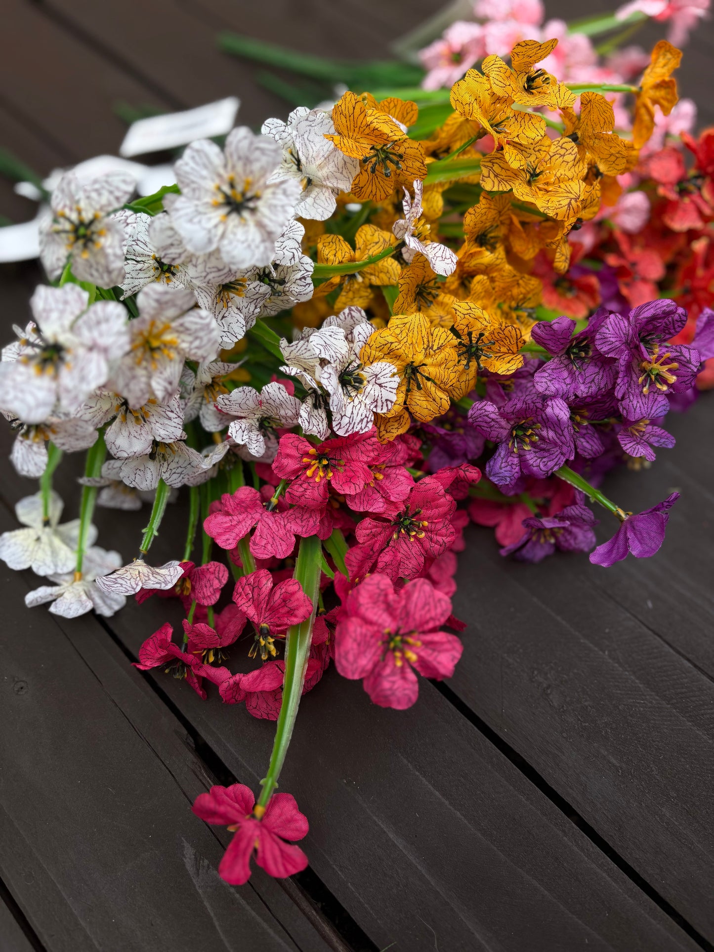 33cm ASSORTED MINI DAISY BUSH x 12pcs