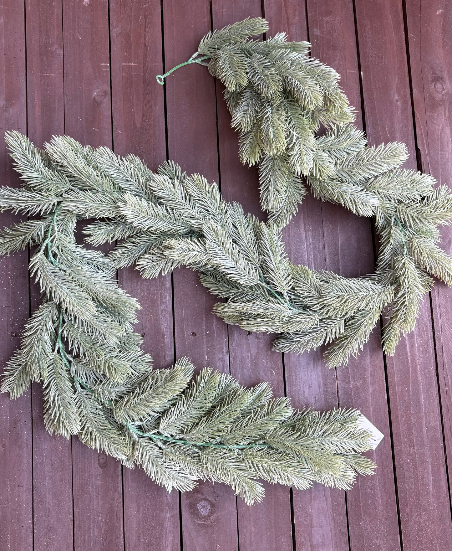 175cm PLASTIC FLOCKED SPRUCE GARLAND NATURAL GREEN