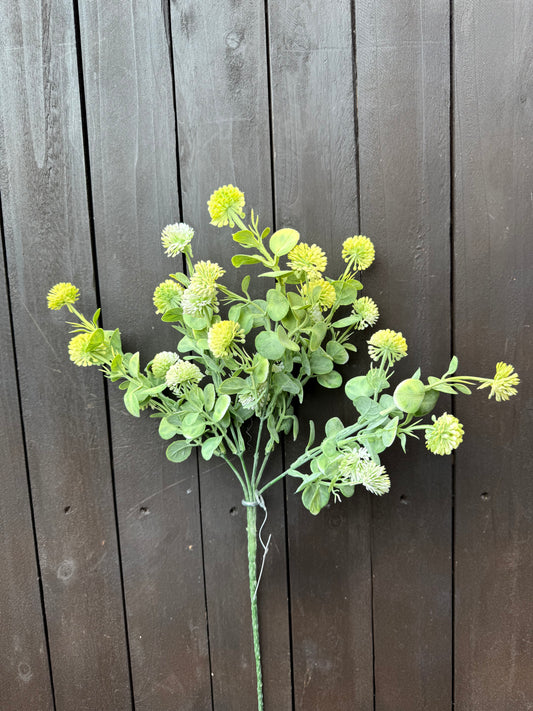 DELUXE GLOBE BALL SPRAY YELLOW