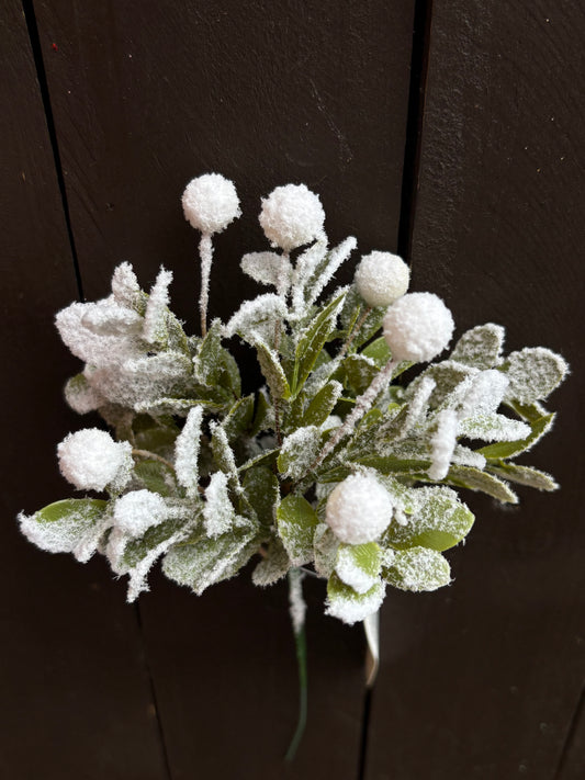 25cm FROSTED FOLIAGE WHITE BERRY BUNCH
