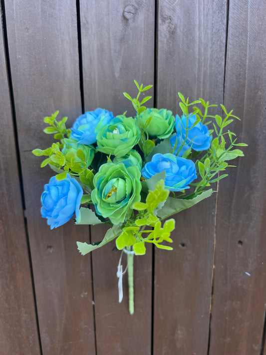 SMALL 9 HEAD GREEN & BLUE ROSE