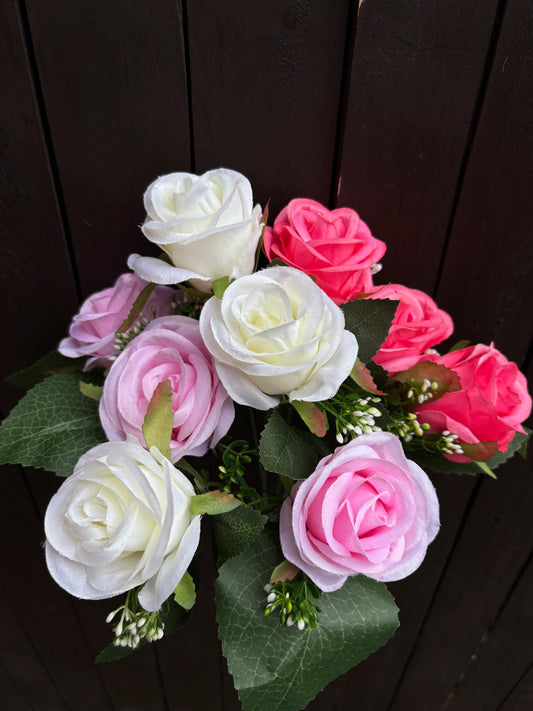 9 HEAD ROSEBUD WITH GYP IVORY/CERISE/PINK