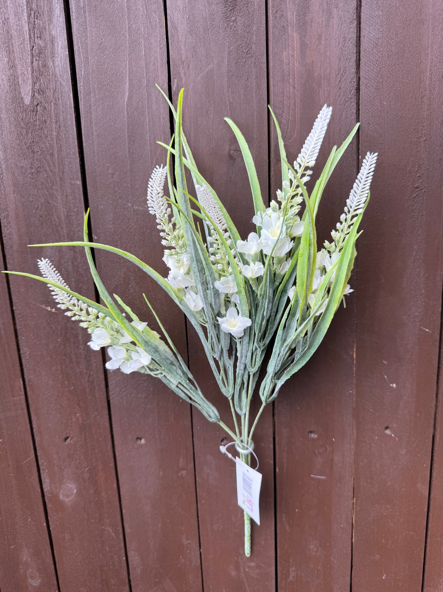 40cm VERONICA BUSH WITH GRASS IVORY