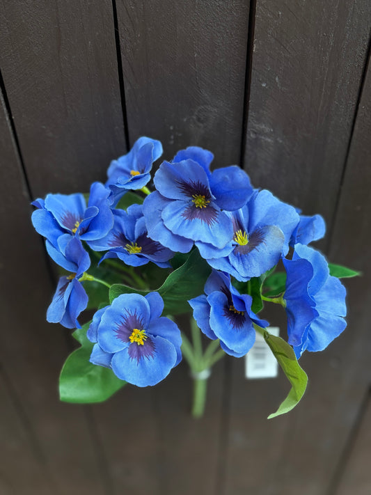 DELUXE PANSY BUNCH BLUE