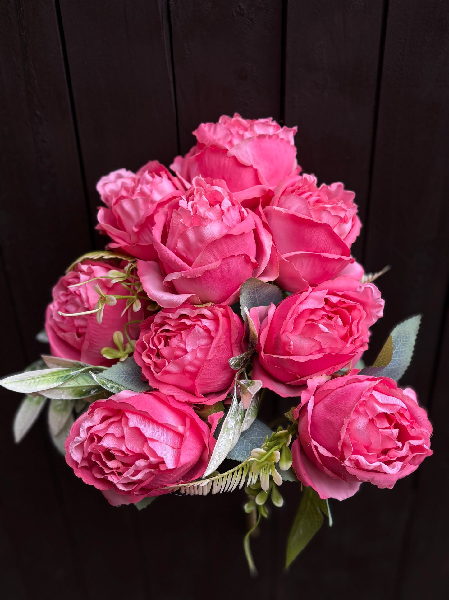 LARGE DOROTHY ROSE & WAX FOLIAGE BUNCH (9 HEADS) HOT PINK