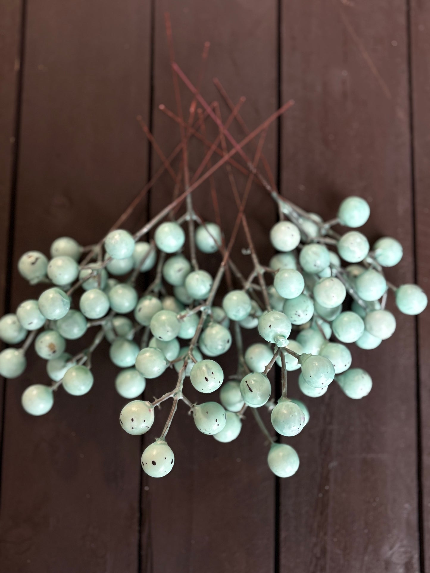 PASTEL MINI EGG BERRY BLUE PK12