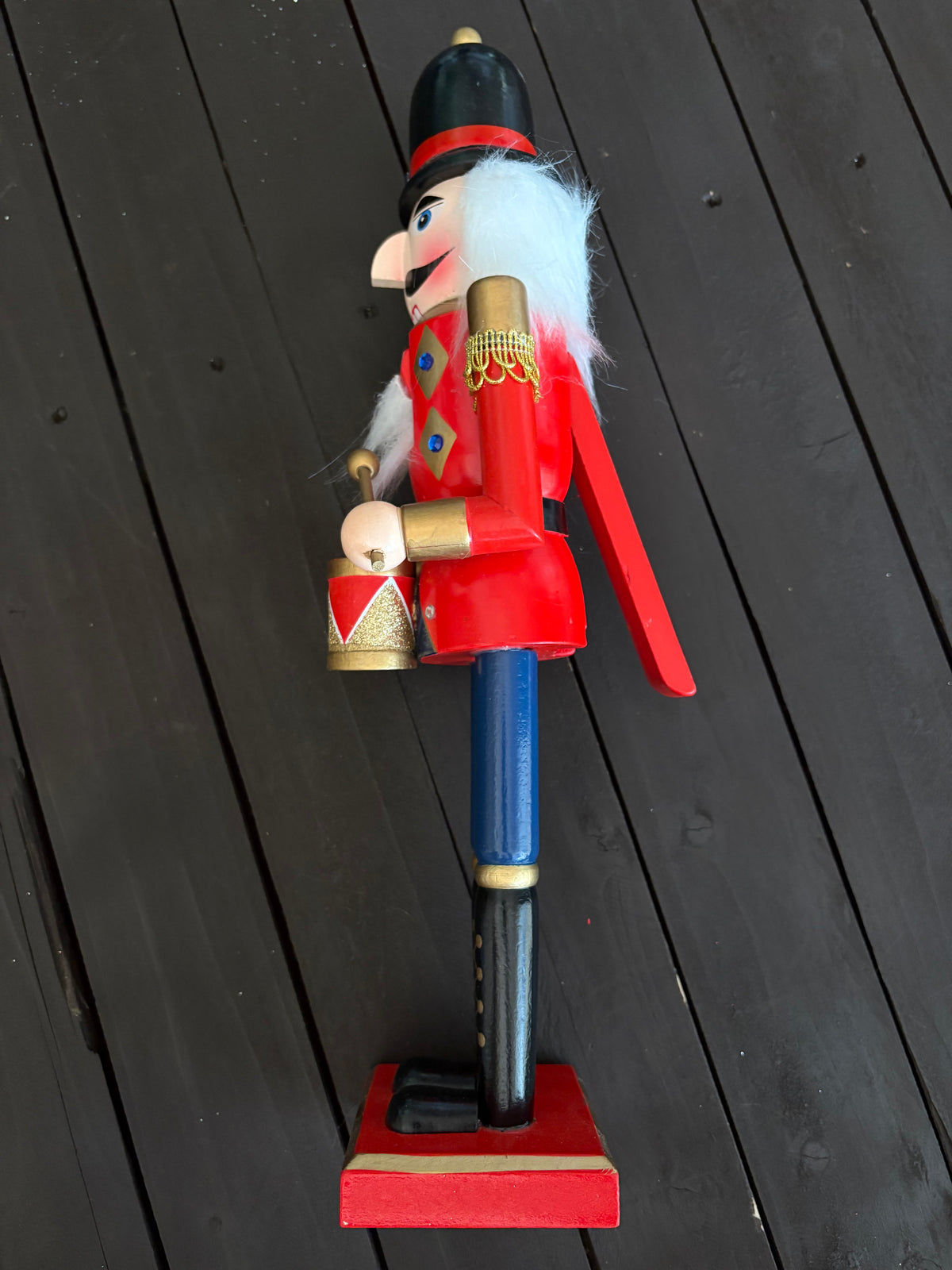 40cm WOODEN NUTCRACKER FIGURE BLUE/RED