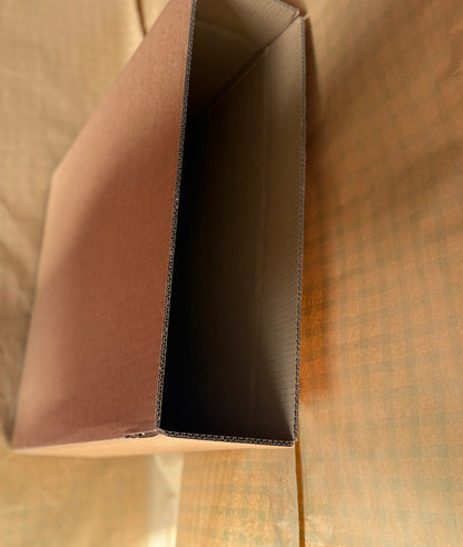 PACK 10 DOUBLE WALL WREATH BOXES 630mm x 640mm x 180mm (UK MAINLAND ONLY)