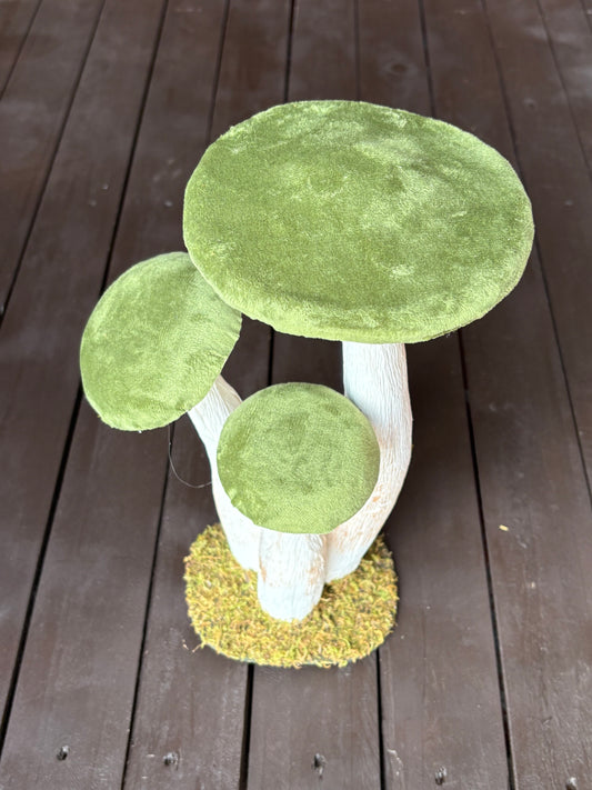 30cm VELVET STANDING MUSHROOM TRIO SAGE GREEN