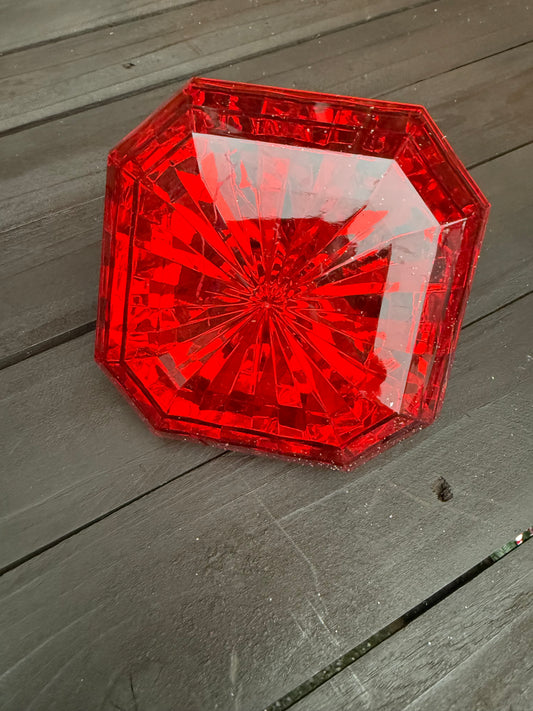 SQUARE JEWEL 4.5" X 4.75" X 2" RED