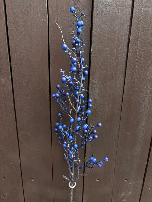 67cm SEASONAL MINI BUD BERRY STEM BLUE