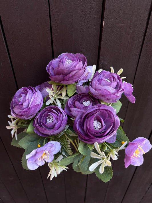 39cm DELUXE RANUNCULUS MIXED FOLIAGE BUSH PURPLE