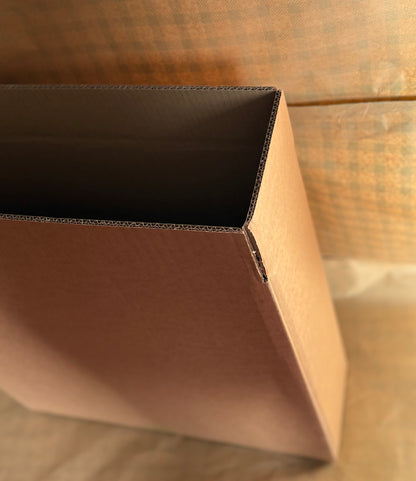 PACK 10 DOUBLE WALL WREATH BOXES 630mm x 640mm x 180mm (UK MAINLAND ONLY)