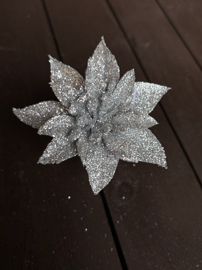 ASSORTED BAG 12cm SINGLE POINSETTIA x 14pcs