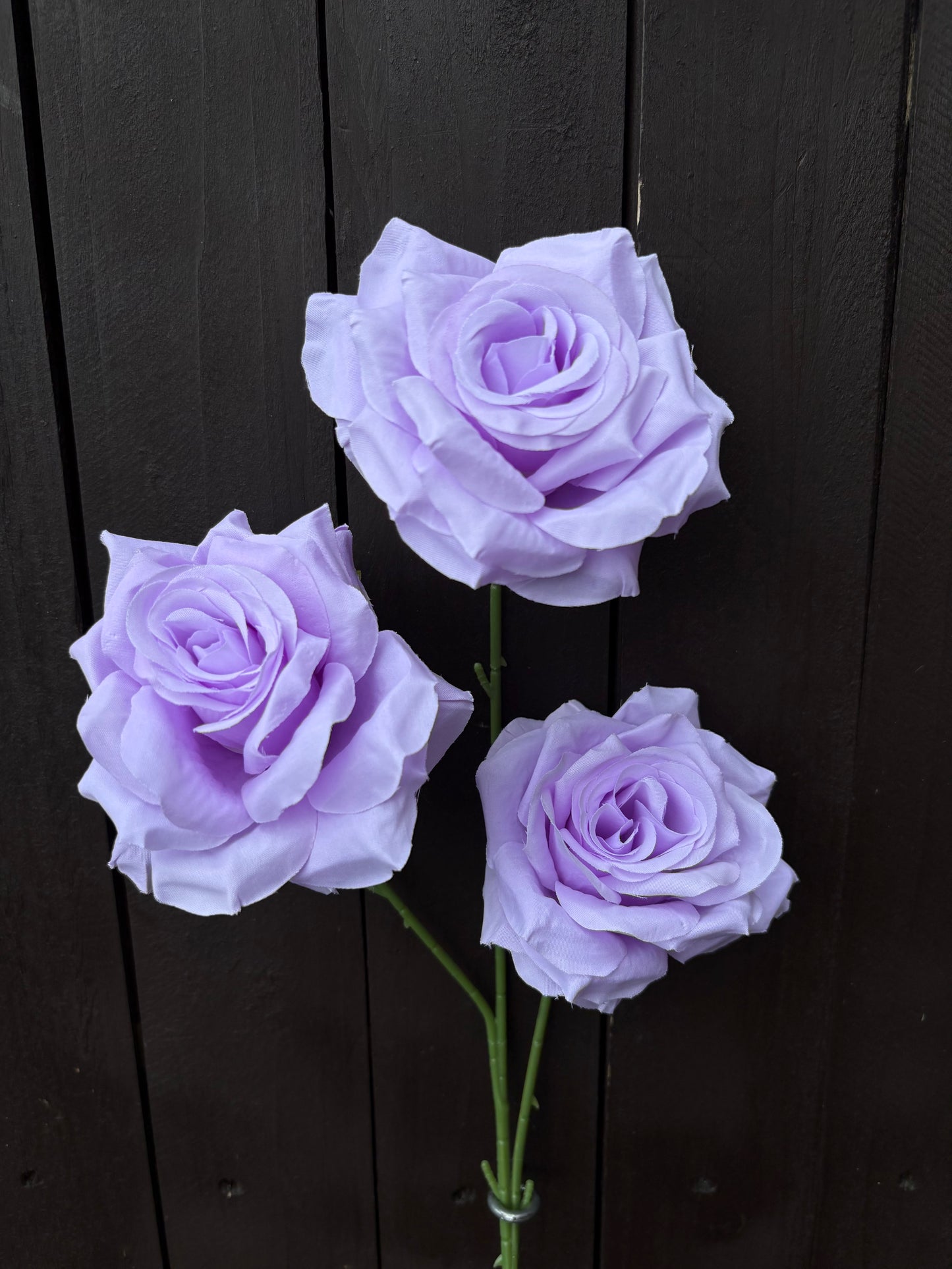 TRIPLE DIAMOND ROSE BUNCH LILAC