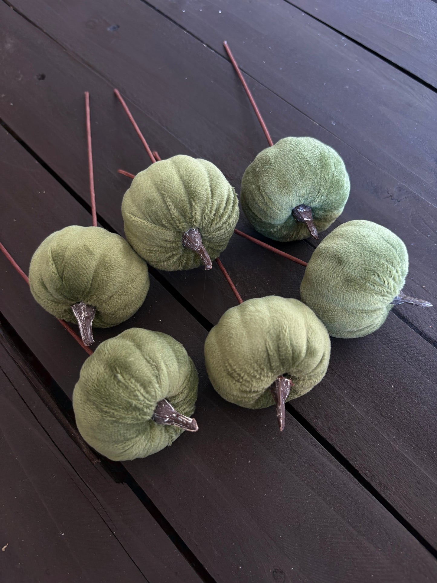 PACK 6 16cm PUMPKIN PICKS SAGE GREEN