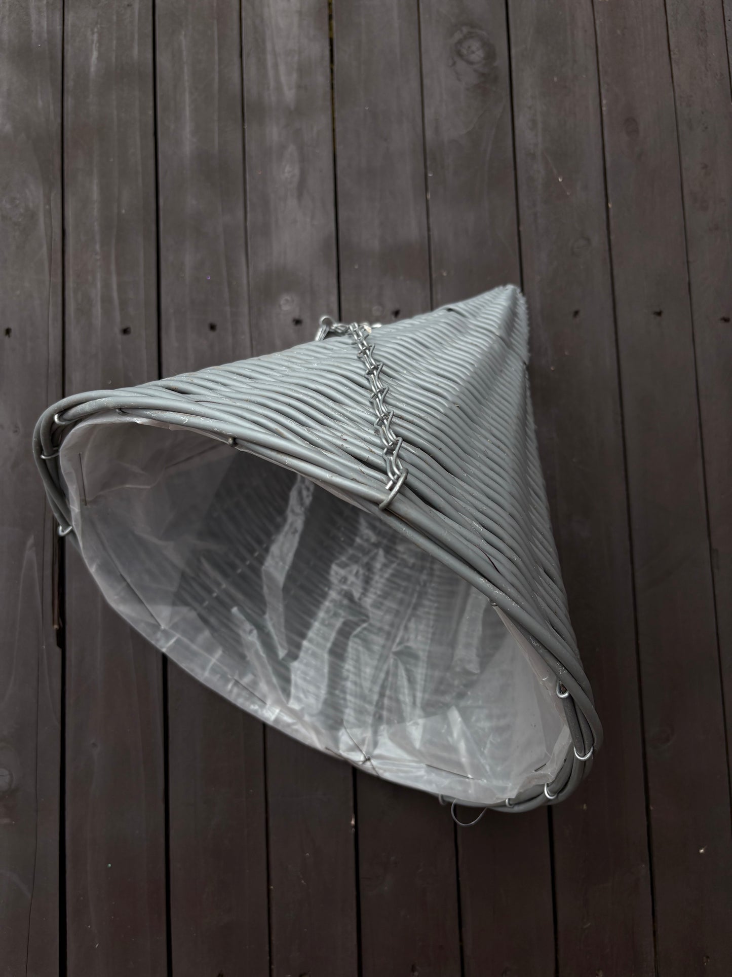 14" GREY POLYRATTAN CONE HANGING BASKET