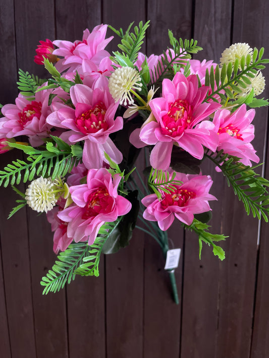50cm SPIKY DAHLIA BUSH (18 HEADS) HOT PINK
