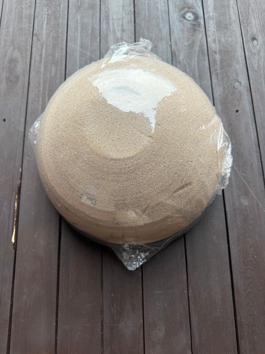 DRY 12" OASIS DOME WITH PLASTIC TRAY