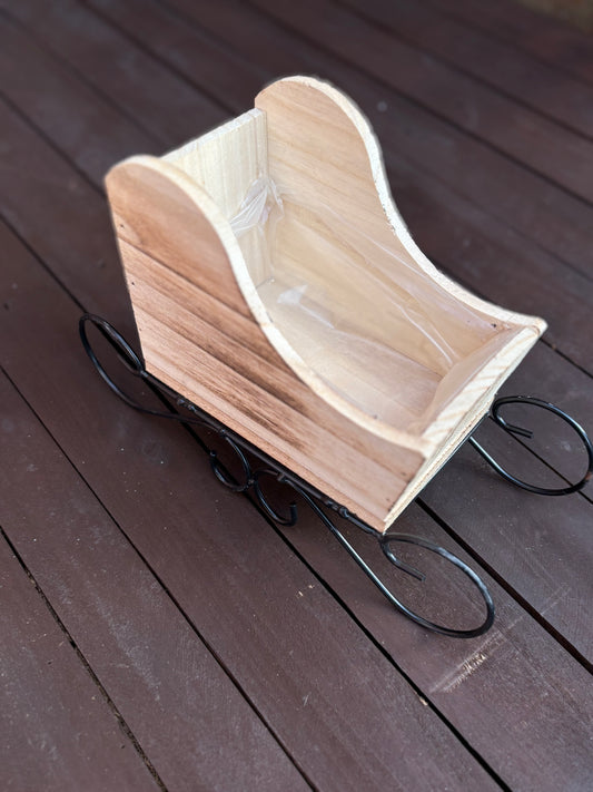 26cm WOODEN SLEIGH PLANTER