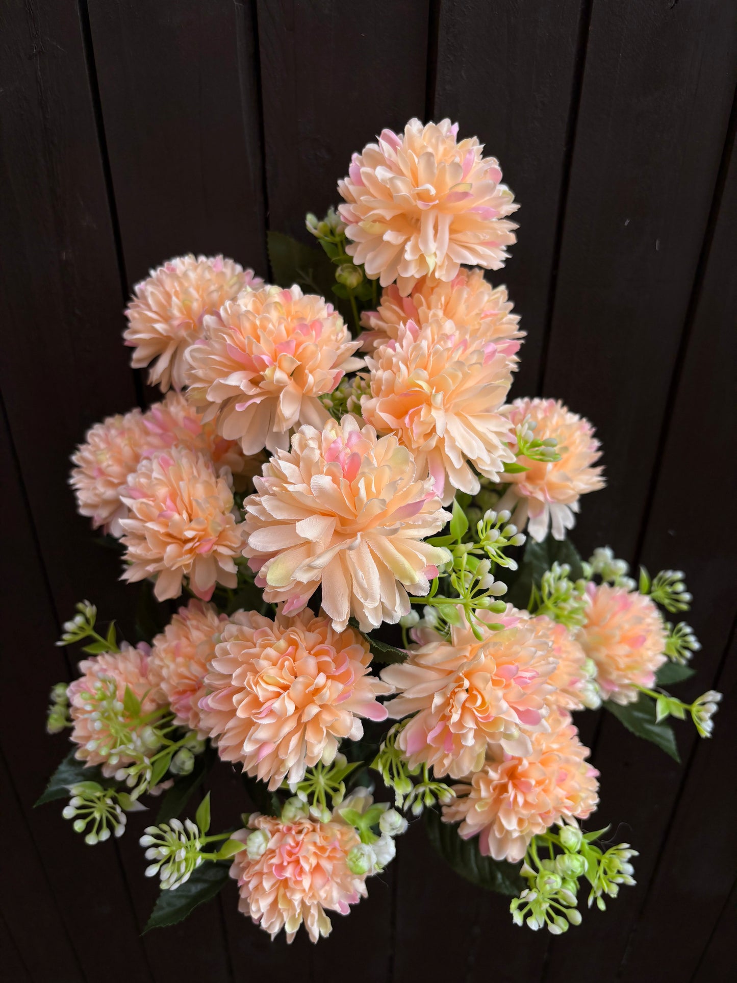 53cm 18 HEAD POM POM CHRYSANTHEMUM BUNCH APRICOT