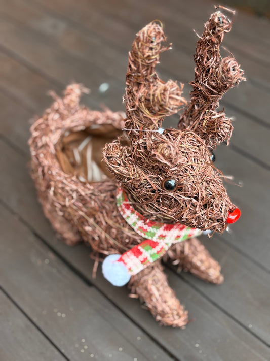31cm NATURAL SALIM SITTING REINDEER PLANTER