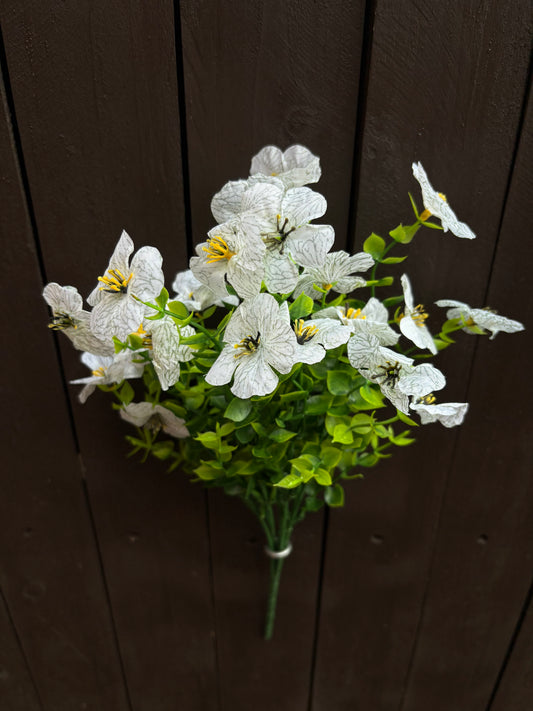PRETTY PANSY BUNCH WHITE