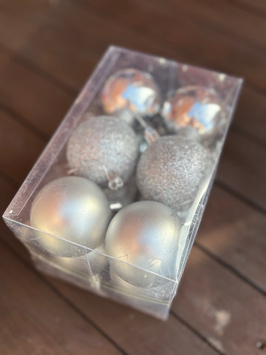 PK12 6cm ASSORTED CHRISTMAS BAUBLES SILVER