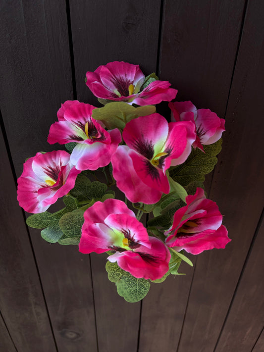 32cm PANSY BUNCH PINK