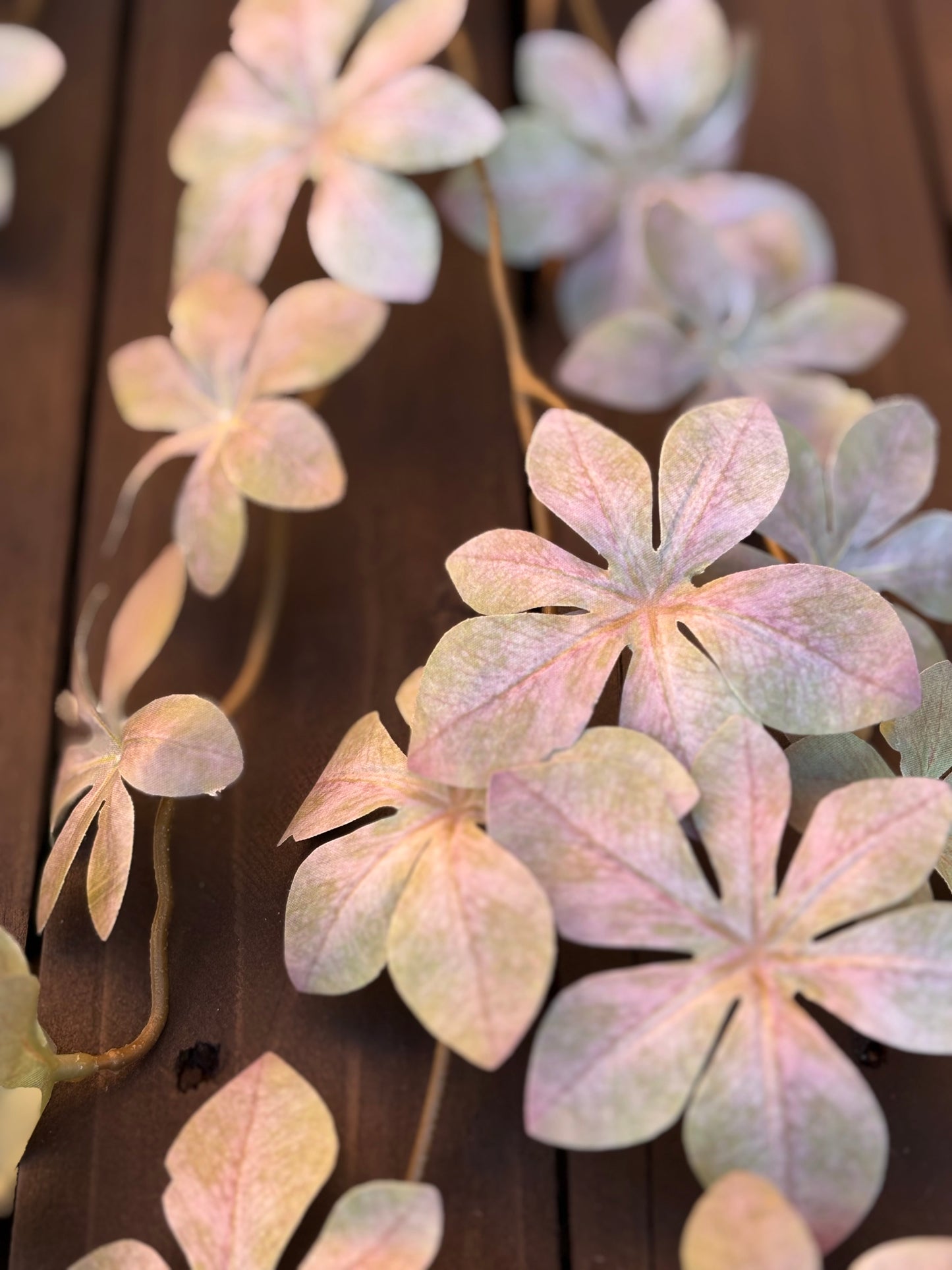 90cm LEAFY FOLIAGE TRAIL GREY/GREEN