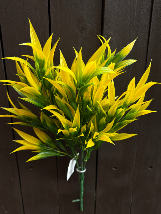 36cm PLASTIC WILD GRASS BUSH GREEN/YELLOW