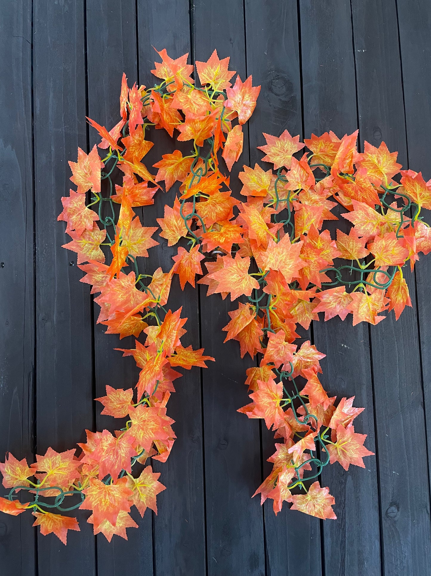 8ft CHAINLINK AUTUMN MAPLE LEAF GARLAND RED/ORANGE