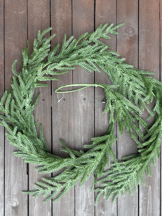 180cm SPRUCE NORFOLK GARLAND GREEN