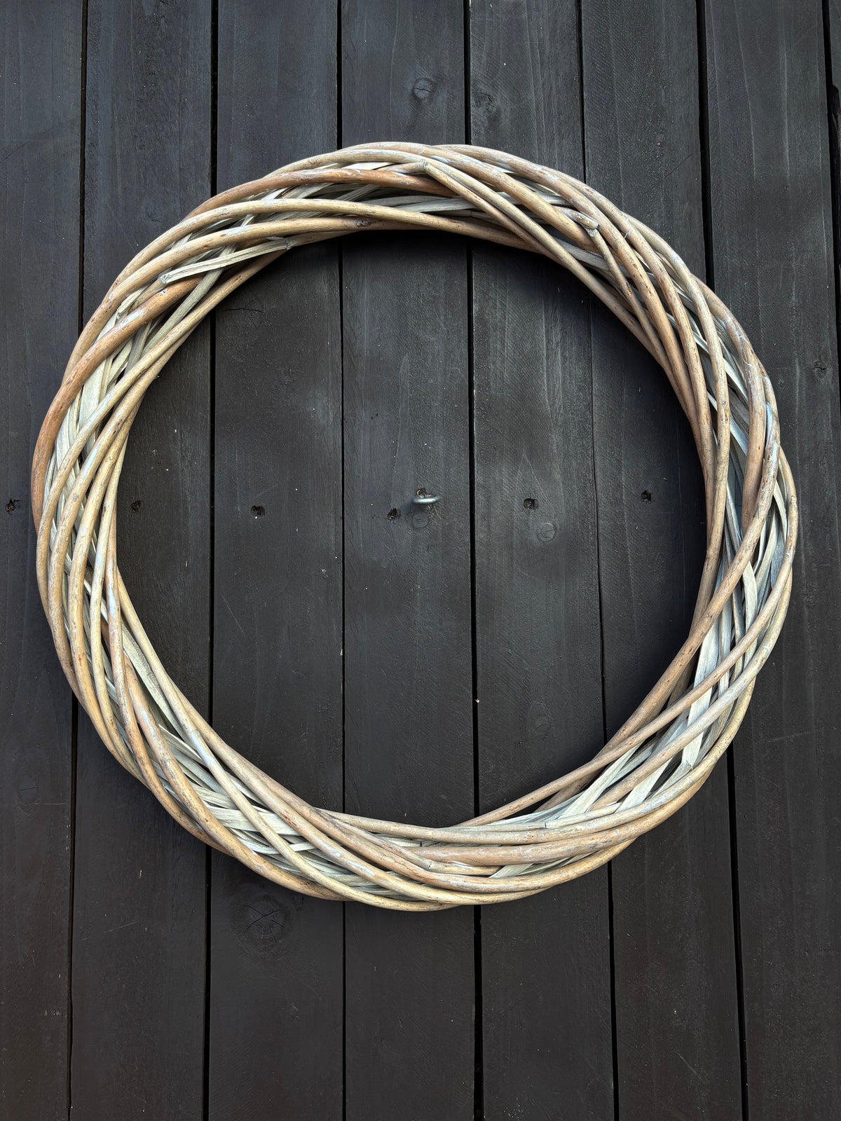 40cm WILLOW RING WREATH LIGHT BROWN