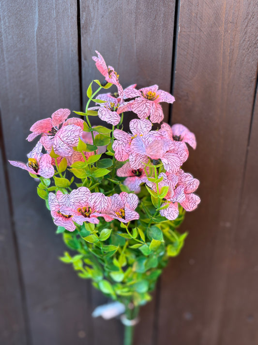 PRETTY PANSY BUNCH BABY PINK