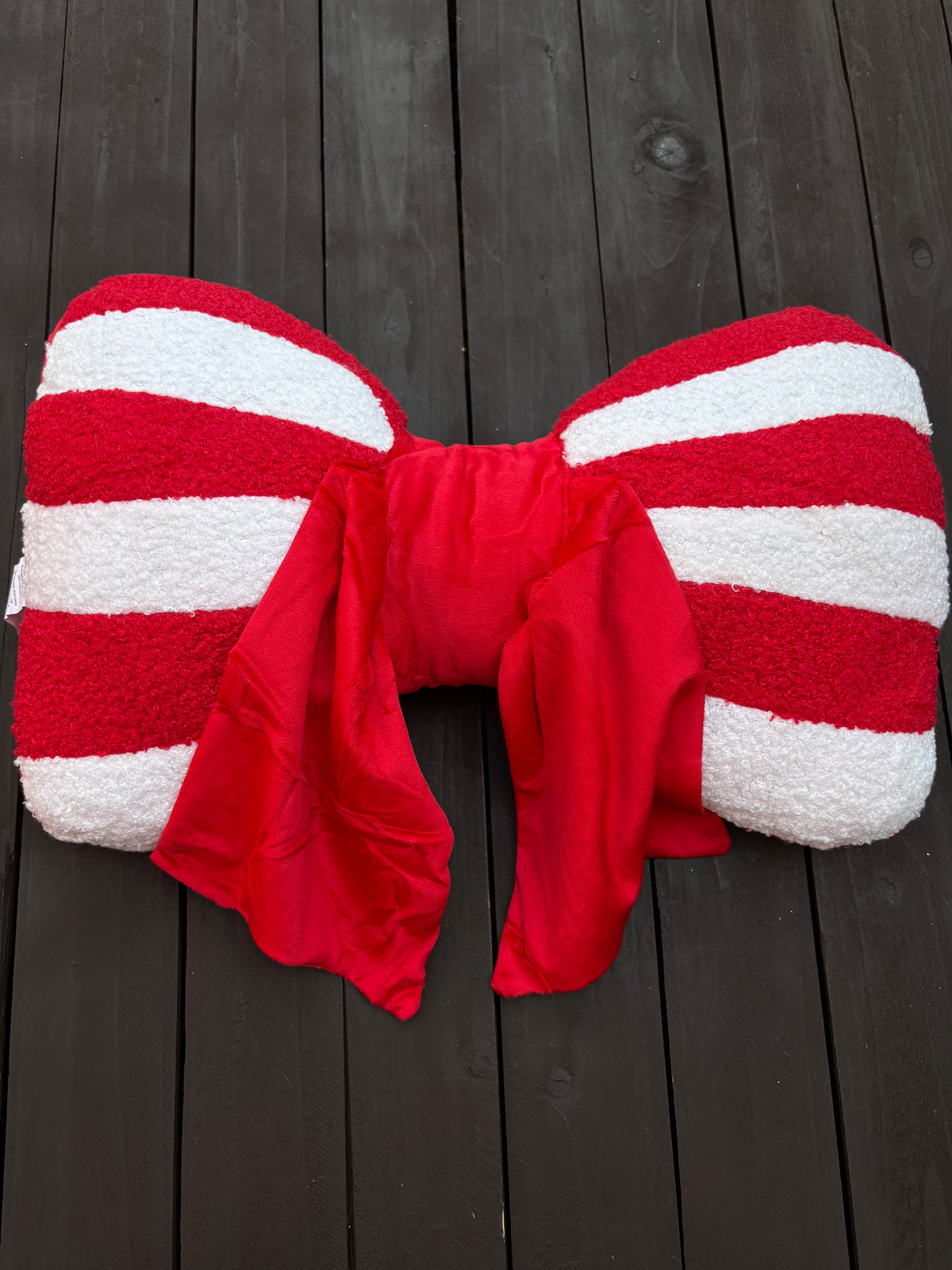 CANDY CANE CUSHION BOW