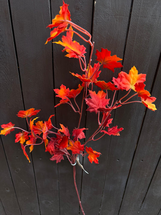 80cm MAPLE LEAF SPRAY ORANGE/RED