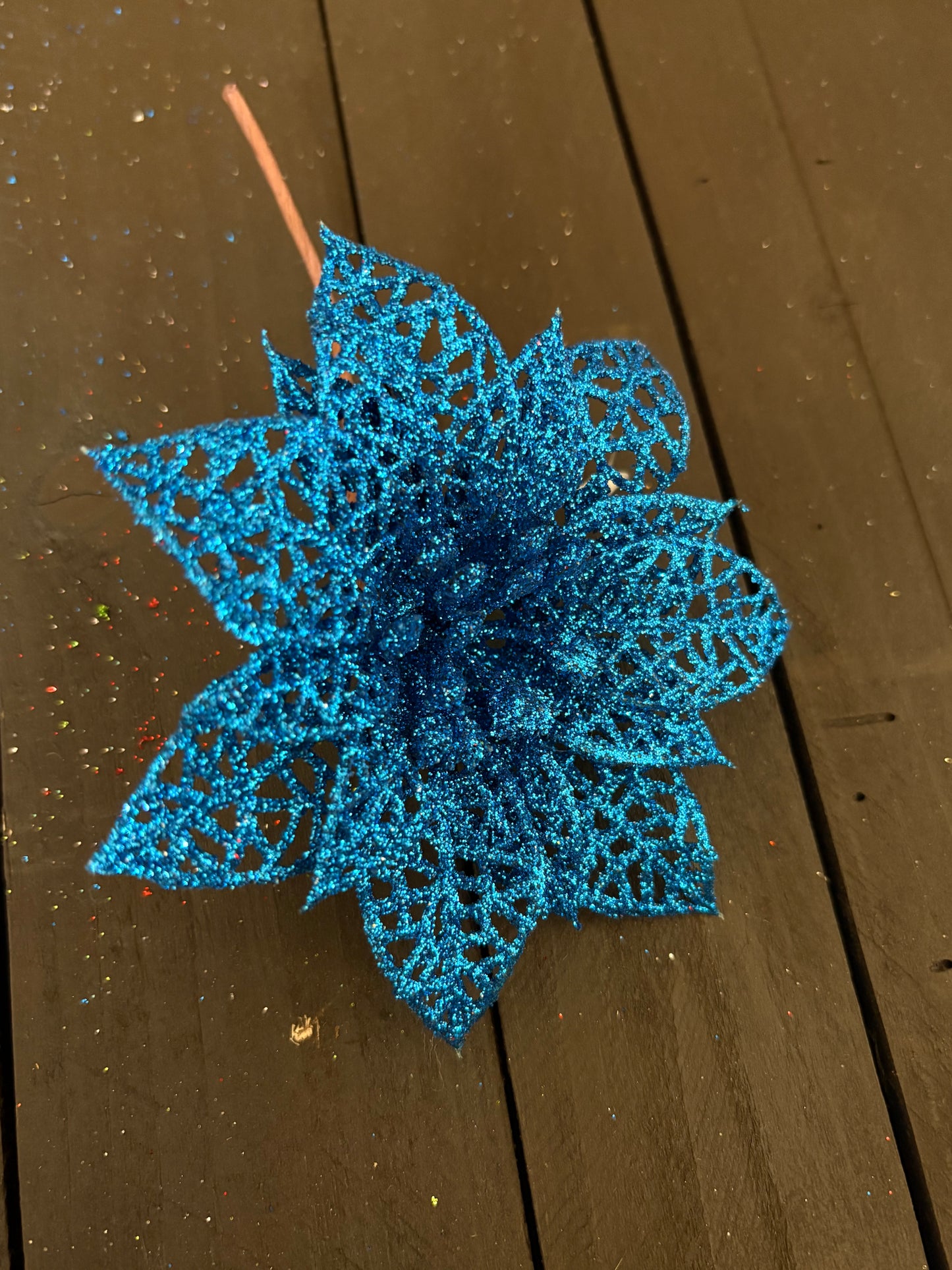 ASSORTED BAG 12cm FILIGREE POINSETTIA x 14pcs